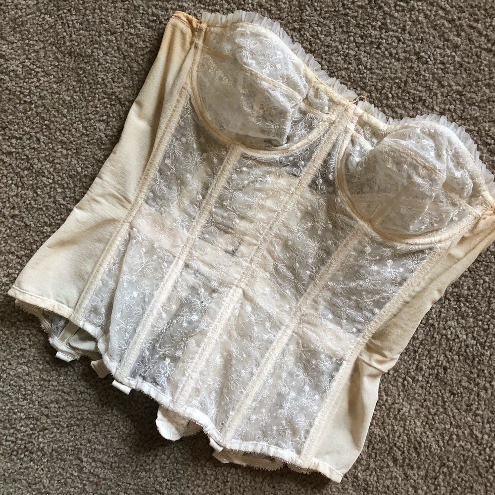 VINTAGE MERRY WIDOW CORSET/BUSTIER